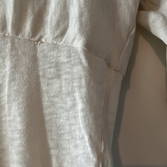 Theory Cream Top - Picture 3 of 4